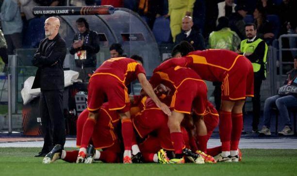 孤注一掷的皮奥利疯了，被球迷训话的米兰也疯了