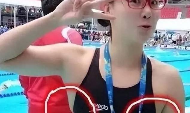 咪咕体育-女运动员“难以启齿”的心酸：赛前刮毛、赛时忍剧痛、赛后扯泳衣|全运会|经期|体毛|身体|女性_新浪体育_新浪新闻