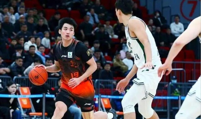 篮球直播-双杀同曦！于德豪三分觉醒鲍威尔回暖 山东高速仍藏末节隐患